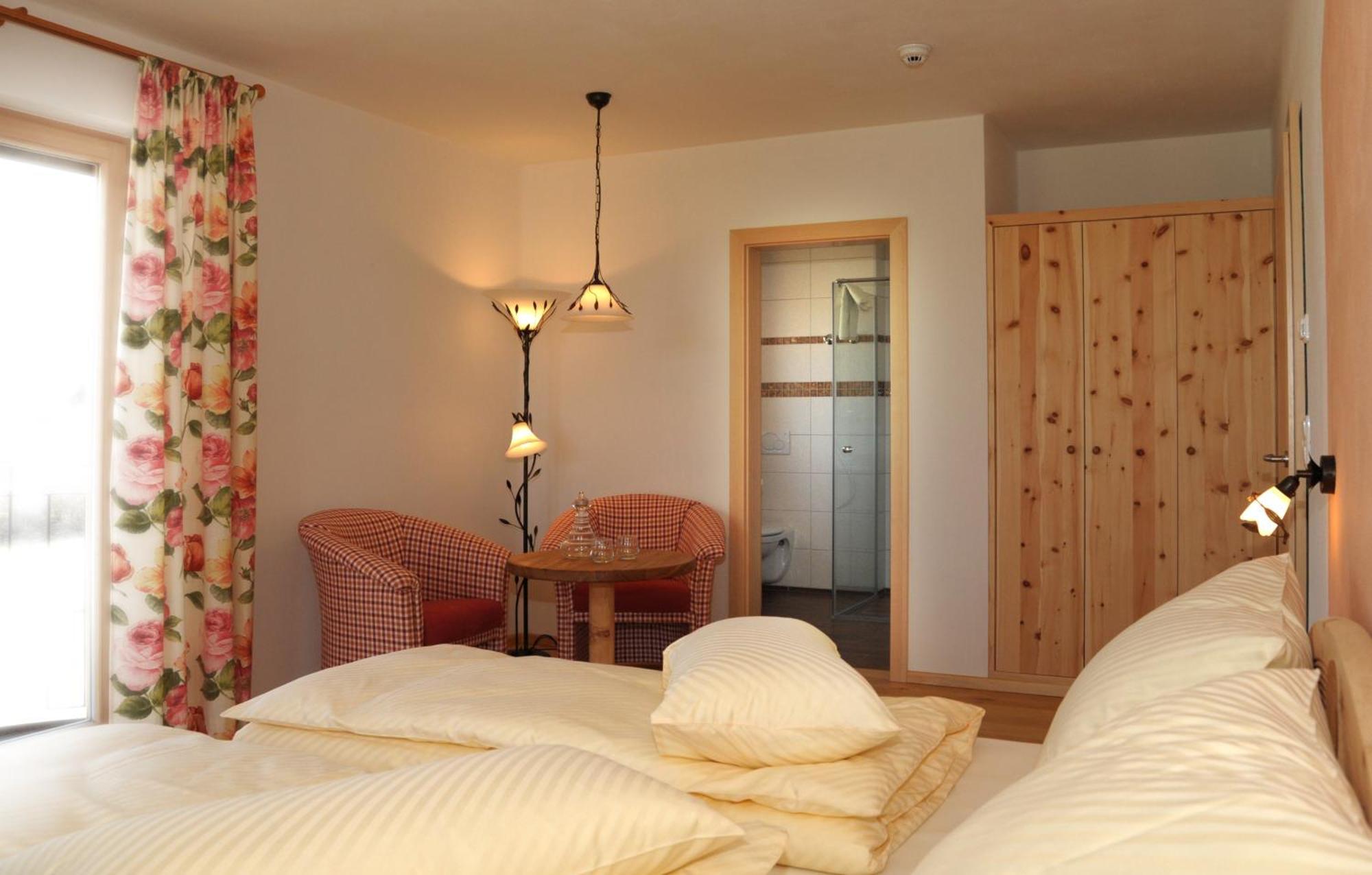 Naturhotel Goldene Zeit Georgenberg Exterior photo